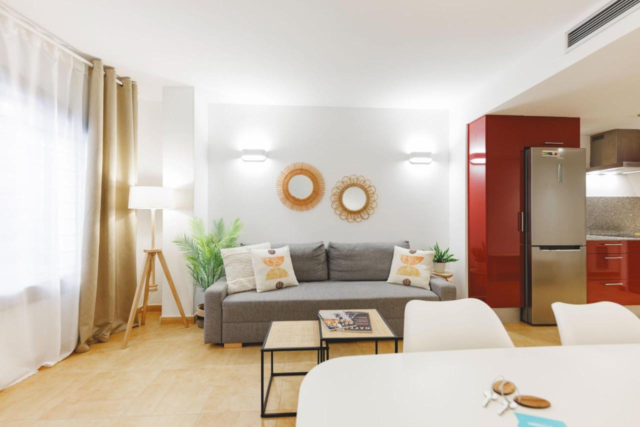 Bravissimo Placa Catalunya, 2-Bedroom Apartment With Terrace Girona Bagian luar foto